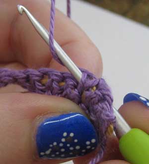 Tapestry Crochet how to step 2